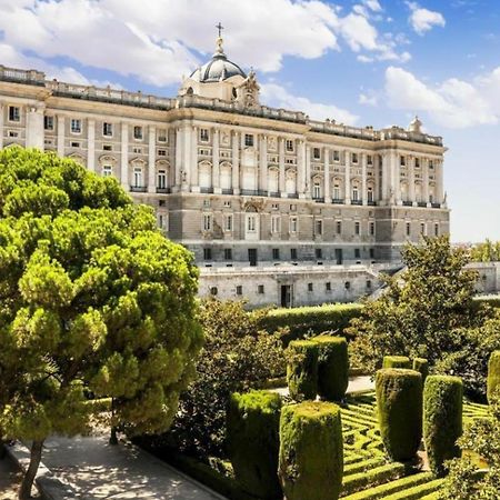 Abracadabra Suites Madrid Buitenkant foto
