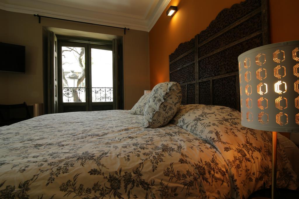 Abracadabra Suites Madrid Kamer foto