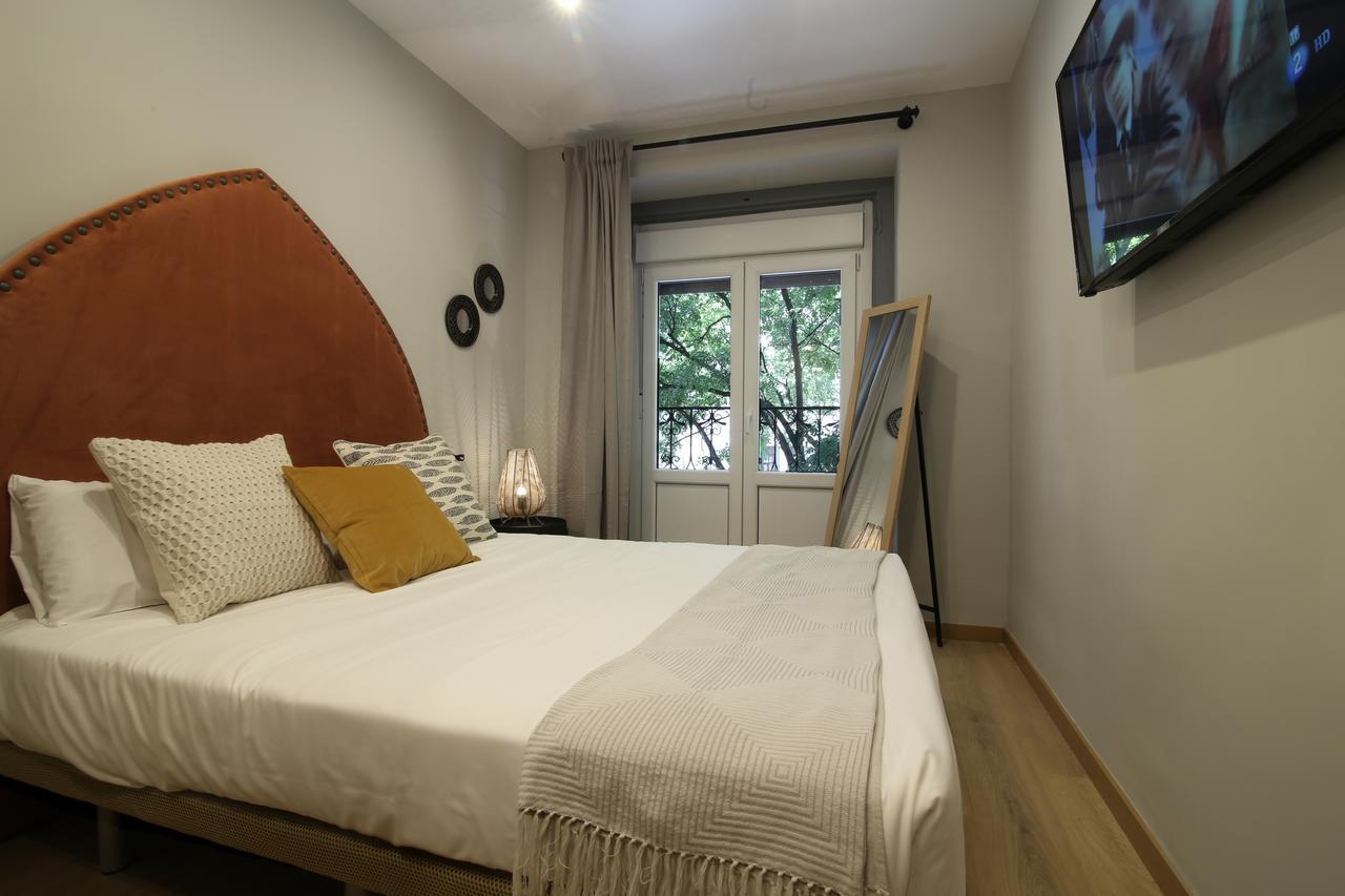 Abracadabra Suites Madrid Buitenkant foto